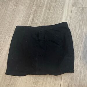 Forever 21 Black Mini Skirt